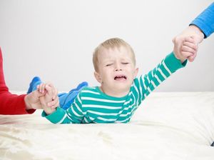 Alasan di Balik Anak Dua Tahun Suka Tantrum Tanpa Alasan