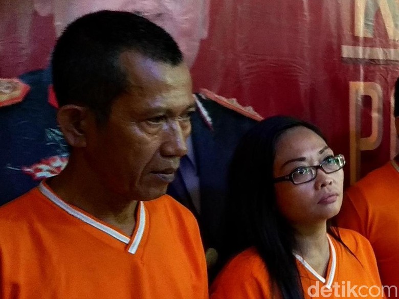 Calon Mertua dan Menantu di Mojokerto Kompak Edarkan Sabu Calon Mertua dan Menantu di Mojokerto Kompak Edarkan Sabu