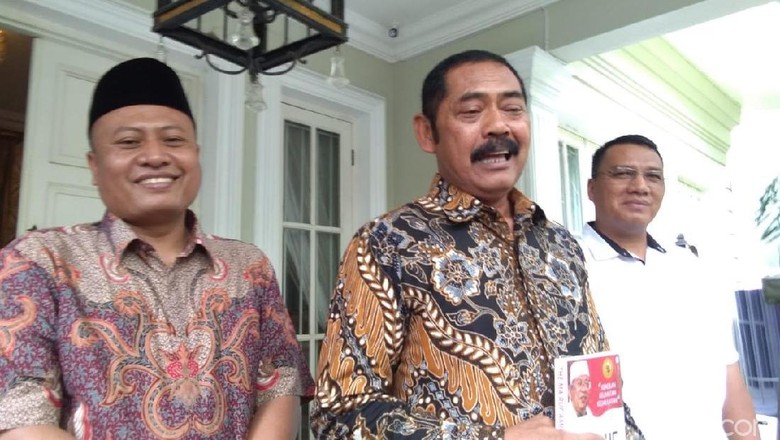 Hadi Rudyatmo Temui Maruf Amin, Lapor soal Posko di Solo Hadi Rudyatmo Temui Maruf Amin, Lapor soal Posko di Solo