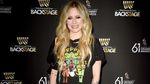 Avril Lavigne Si Blonde Serba Hitam