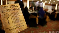 Sementara itu, yang hadir sebagai pembicara dari kalangan pakar hukum yakni mantan Ketua Mahkamah Konstitusi Hamdan Zoelva, pakar Hukum Tata Negara Margarito Kamis, guru besar Universitas Diponegoro Esmi Warassih, dosen pascasarjana Universitas Al-Azhar Indonesia Suparji Ahmad, guru besar hukum dari Universitas Lambung Mangkurat Hadin Muhjad, dan anggota Komisi III DPR HR Muhammmad Syafii.