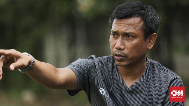 Widodo C Putro kini menangani Persita Tangerang.