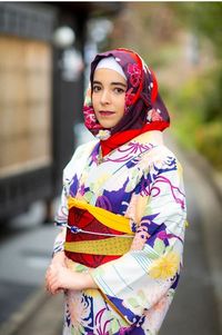 Hijabers yang Liburan ke Jepang Kini Bisa Sewa Kimono Sepaket dengan Hijab