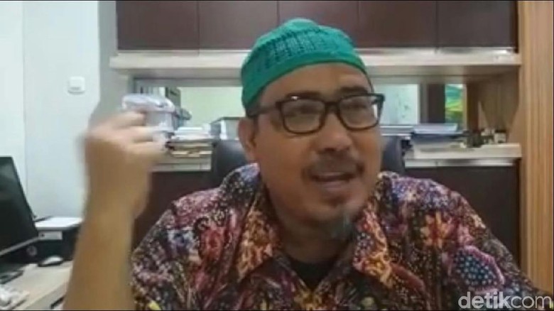 Fadli Minta Maaf, Putra Mbah Moen: Pintu Terbuka Buat Siapa Saja Fadli Minta Maaf, Putra Mbah Moen: Pintu Terbuka Buat Siapa Saja