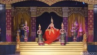 Inilah Thai Cultural Show, sebuah pertunjukan tari yang menampilkan representasi 6 wilayah Thailand (Shinta/detikTravel)