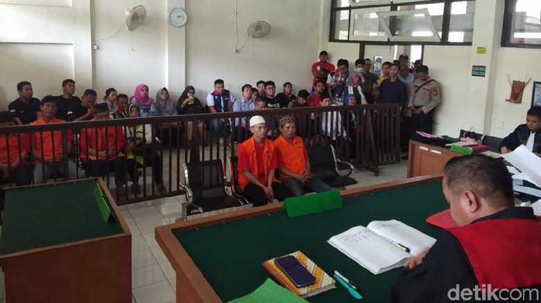 Pembunuh Sopir Taksi Online di Sumsel Didakwa Pasal Berlapis Pembunuh Sopir Taksi Online di Sumsel Didakwa Pasal Berlapis