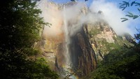 Angel Falls masuk dalam daftar air terjun terindah di Bumi (iStock)