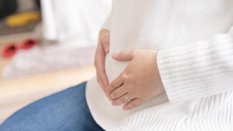 Perut kembung saat hamil/ Foto: iStock Perut kembung saat hamil/ Foto: iStock