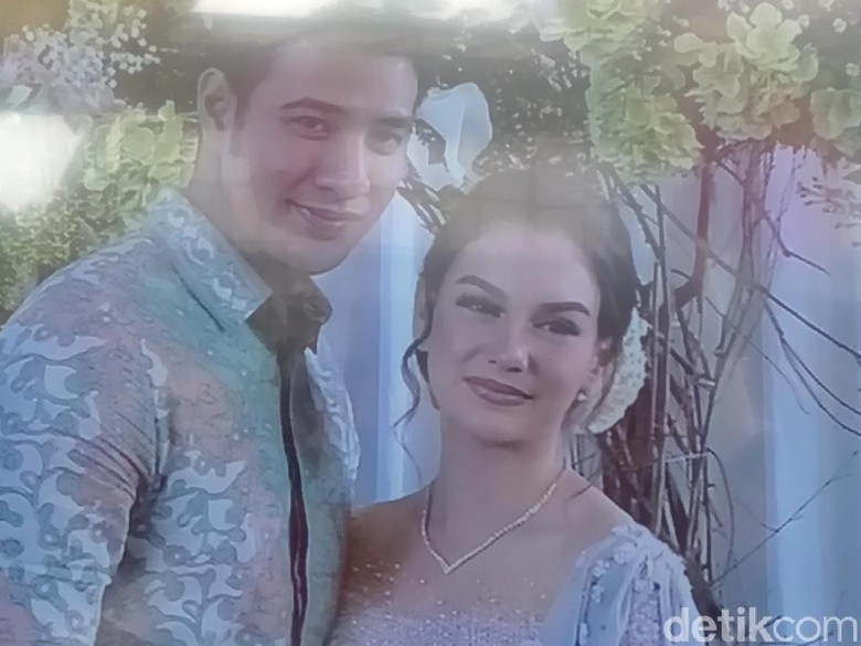 Ammar Zoni dan Irish Bella Gelar Lamaran Secara Tertutup Ammar Zoni dan Irish Bella Gelar Lamaran Secara Tertutup