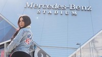 Ia traveling ke Atlanta, Georgia, AS, untuk meliput Superbowl 2019 awal Februari lalu (jimenasanchezmx/Instagram)