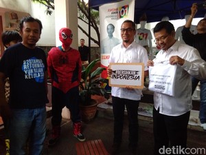 Ke Markas TKN Jokowi, Warga Terdampak Proyek PLTU Ngadu soal Energi Bersih