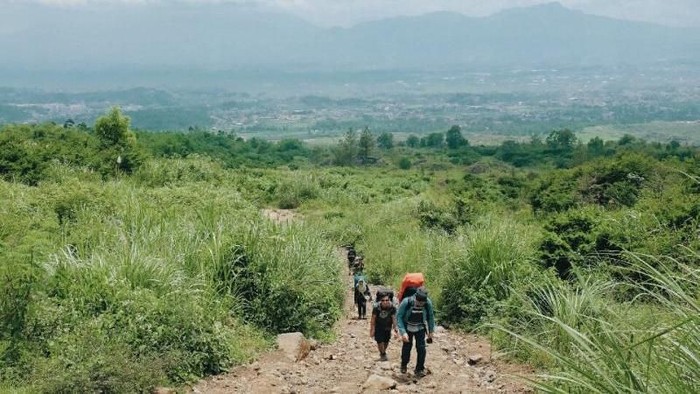 gunung
