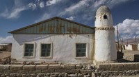 Dulunya tempat ini adalah persimpangan Jalur Sutra kuno. Terdapat masjid tua dan rumah-rumah bata yang bertahan (Dave Stamboulis/BBC Travel)