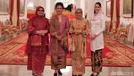 Senyum Semringah Arumi Bachsin saat Dampingi Suaminya Dilantik