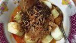 Lontong Sayur Betawi, Sarapan Komplet yang Selalu Bikin Ketagihan