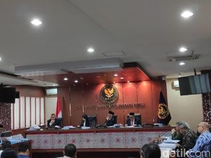 Ketua KPU dan Bawaslu Hadiri Sidang DKPP Terkait Aduan OSO