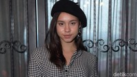 Naomi Paulinda berperan sebagai sosok yang suka mem-bully. Foto: Noel/detikHOT