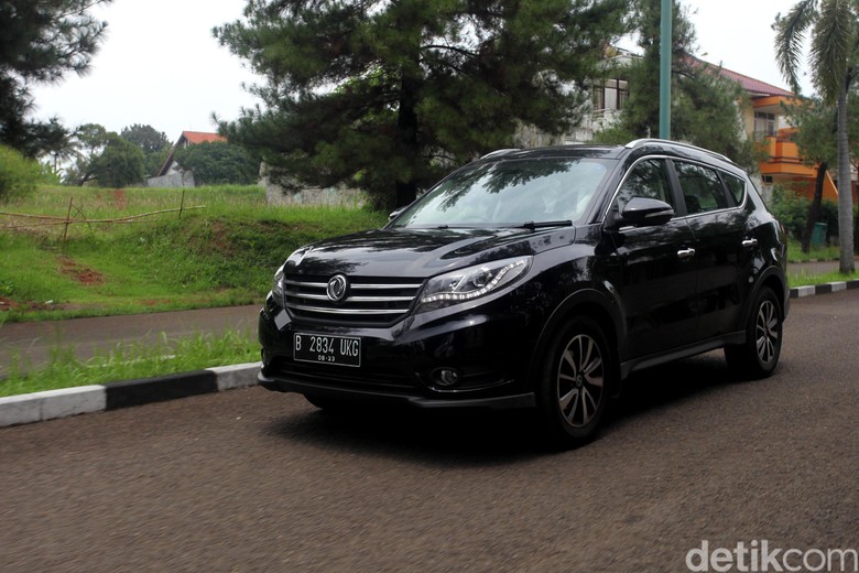 DFSK Glory 580 DFSK Glory 580