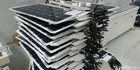 Lampu jalanan Solar Panel  