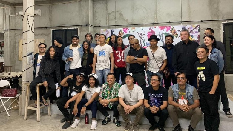 Di Konferensi Meja Potlot, Anang Hermansyah 2 Kali Minta Maaf Di Konferensi Meja Potlot, Anang Hermansyah 2 Kali Minta Maaf