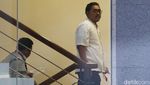 Senyum Kader PKB Usai Diperiksa KPK Soal Suap Taufik Kurniawan