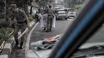 Baliho yang Dipasang Sembarangan di Sunter Ditertibkan
