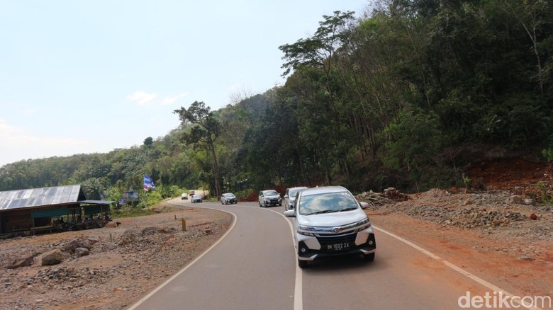 Daihatsu Xenia. Foto: Ruly Kurniawan Daihatsu Xenia. Foto: Ruly Kurniawan