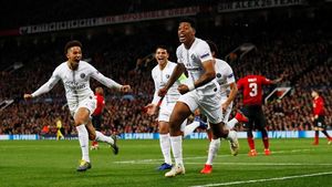 Setan Merah Terkubur di Old Trafford