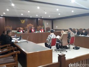 Kasus Suap DPRD Kalteng, Bos PT BAP Divonis 1 Tahun 8 Bulan Penjara
