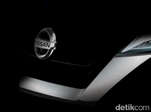 Begini Kata Toyota Tanggapi Livina Rasa Xpander