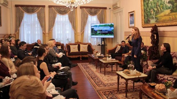 Pertemuan Dubes RI Moskow M. Wahid Supriyadi dengan pelaku usaha pariwisata Rusia di Moskow, Selasa (12/2).