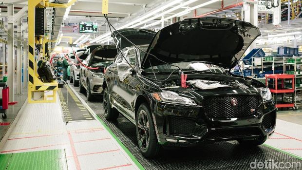 Pabrik Jaguar di Solihull Inggris