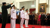 Pelantikan dilangsungkan di Istana Negara, Jalan Medan Merdeka Utara, Jakarta Pusat, Rabu (13/2/2019).