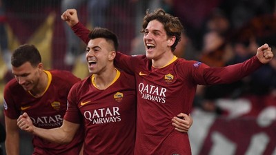 Serigala Roma Menang di Kandang