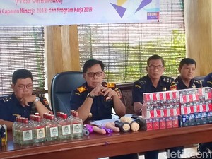 Ratusan Barang Ilegal Disita Bea Cukai Kediri, Termasuk Sex Toys