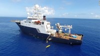 Untuk bisa menemukan lokasi bangkai USS Hornet, tim ekspedisi kapal R/V Petrel menggunakan data dari arsip-arsip milik sembilan kapal perang AS lainnya yang melaporkan penampakan USS Hornet beberapa hari sebelum kapal itu karam. Foto menunjukkan kapal R/V Petrel dalam misinya. Foto: R/V Petrel via CNN