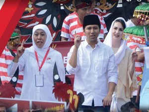 Acara Penyambutan Khofifah-Emil: Diarak Hingga Santuni Anak Yatim
