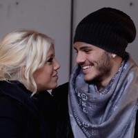 Gara-gara negosiasi kontak Icardi dengan Inter Milan tak kunjung beres gara-gara permintaan gaji dari Wanda yang terlalu besar, pesepakbola kelahiran 19 Februari 1993 itu dicopot sebagai kapten. Foto: Getty Images