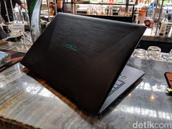 Ini VivoBook Pro F570, Notebook Mainstream Rp 11 Jutaan