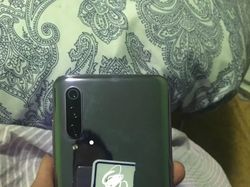 Mengintip Wujud Xiaomi Mi 9 yang Akan Rilis Bulan Ini