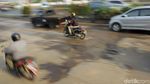 Ini Lho Penyebab Jalan KH Noer Ali Rusak Parah