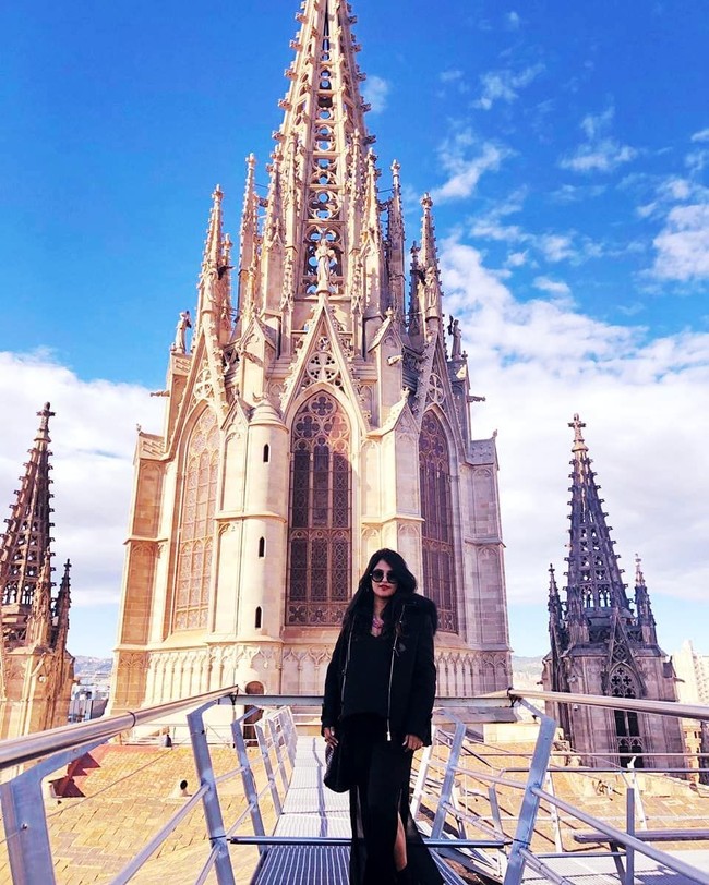 Secara pribadi, banyak pria yang sangat membantuku dalam perjalananku. Tapi tentu, jika kamu punya lebih banyak wanita dalam modal usaha dan lebih banyak wirausaha wanita maka semuanya akan berjalan lebih baik, ungkap Ankiti. (Foto: Instagram @ankitibose)