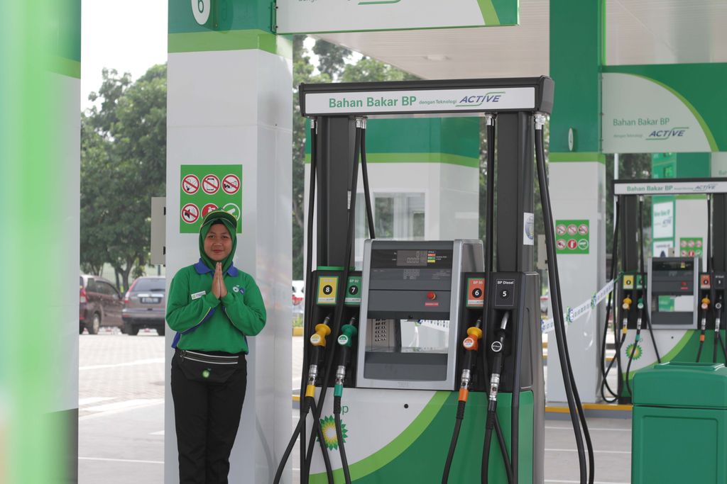 BP AKR Fuels Retail mengumumkan bahwa empat SPBU pertama mereka di Indonesia kini telah dibuka. Begini kondisi SPBU milik BP AKR Fuels Retail.