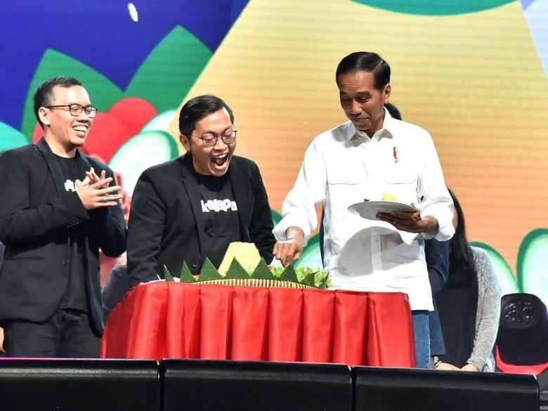 TKN Sayangkan Cuitan Bos Bukalapak: Terkesan Melupakan Upaya Jokowi TKN Sayangkan Cuitan Bos Bukalapak: Terkesan Melupakan Upaya Jokowi