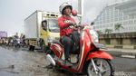 Ini Lho Penyebab Jalan KH Noer Ali Rusak Parah
