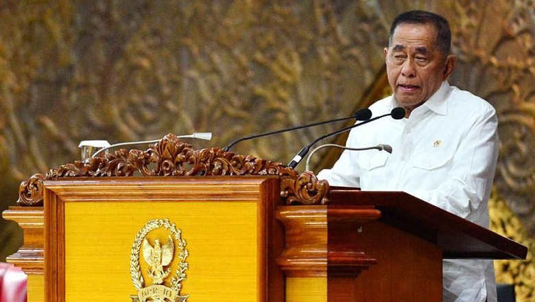 Ancaman Tempeleng dari Ryamizard untuk Takfiri Ancaman Tempeleng dari Ryamizard untuk Takfiri