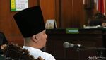 Kini Dhani Berpeci Sufi di Sidang Ketiga Kasus Idiot