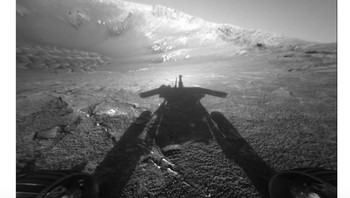 Akun Twitter Opportunity memajang puisi untuk rover tersebut, dengan mengubah lagu Candle in the Wind. Foto: Twitter