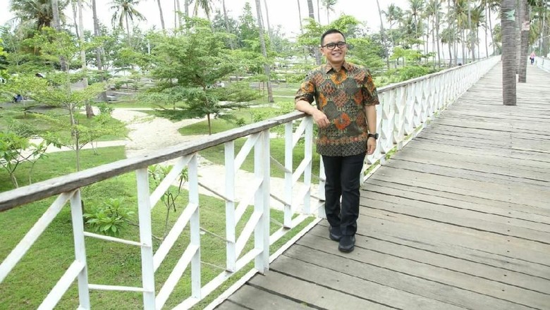 Foto: Bupati Banyuwangi Abdullah Azwar Anas (Ardian Fanani/detikTravel) Foto: Bupati Banyuwangi Abdullah Azwar Anas (Ardian Fanani/detikTravel)