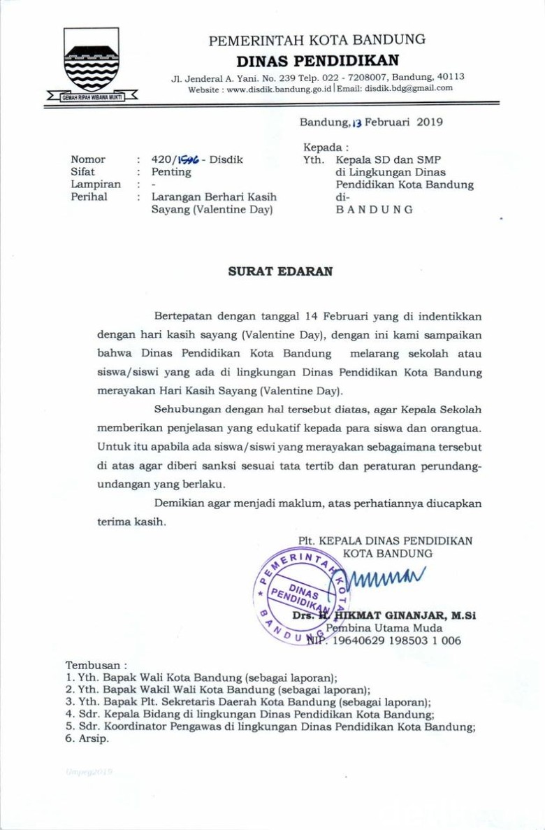 Rayakan Valentine Day, Pelajar Bandung Bakal Disanksi Sekolah Rayakan Valentine Day, Pelajar Bandung Bakal Disanksi Sekolah